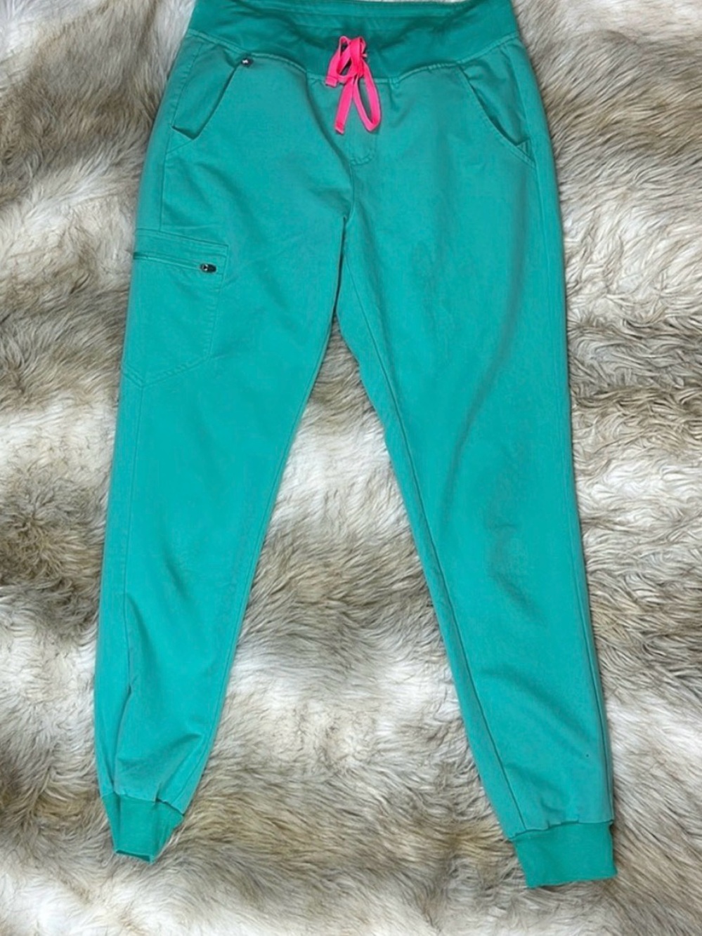 Surgical Green Zamora Jogger Pants with Pink Drawstring S